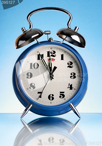 Image of alarm clock