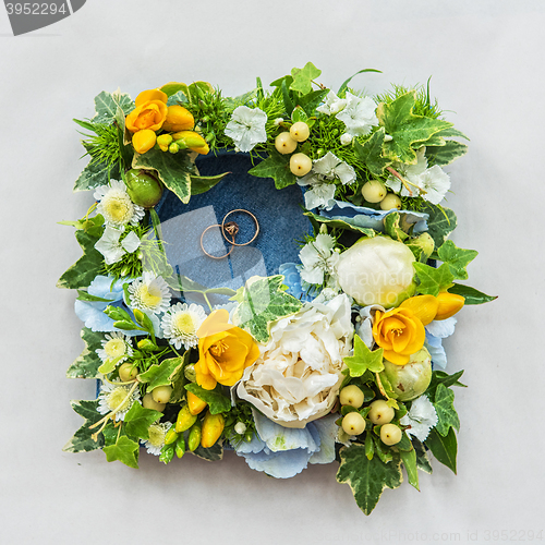 Image of wedding flower composition