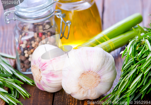 Image of garlic and olive oil