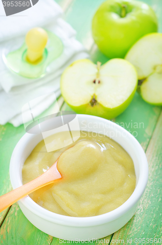 Image of baby food in bowl