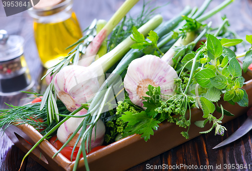 Image of garlic and aroma herb