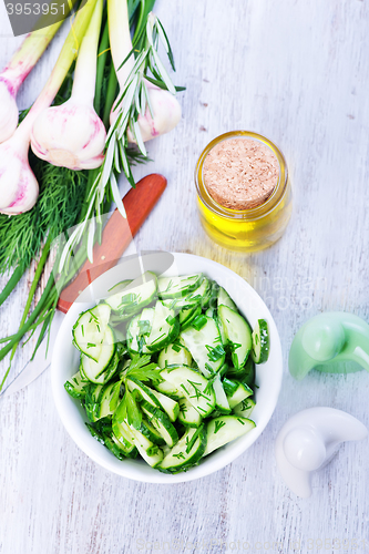 Image of salad with cucumber