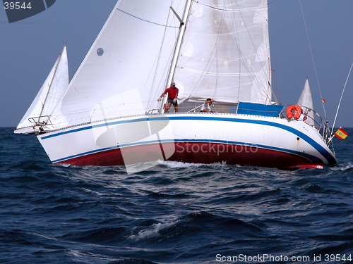 Image of sailing boat in championship