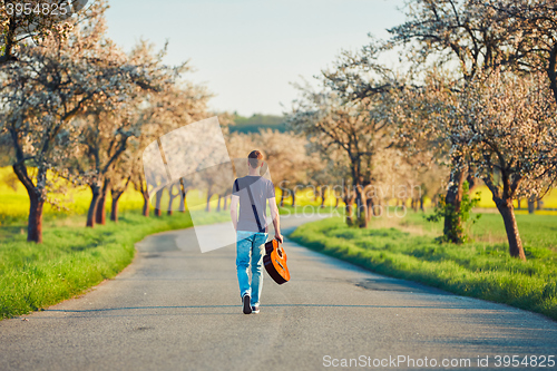 Image of Guy with guitar