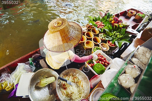 Image of Floating market in Bangkok