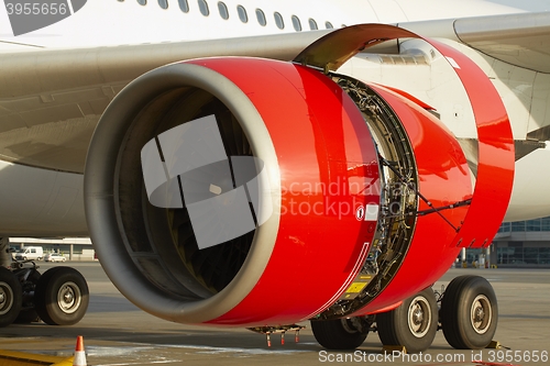 Image of Jet engine