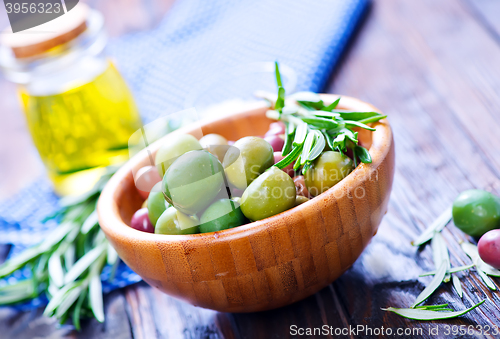 Image of green olives