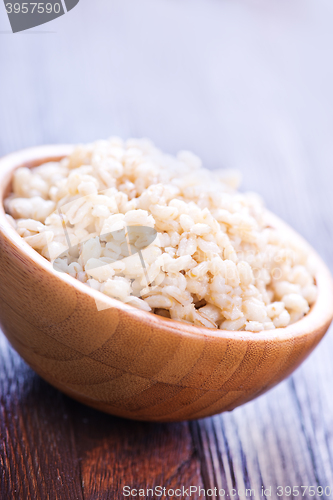 Image of boiled barley porridge