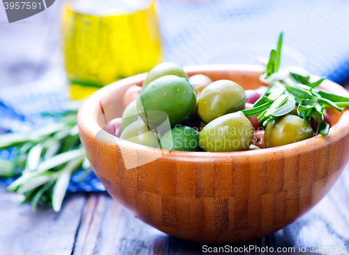 Image of green olives