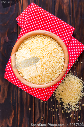 Image of raw  couscous