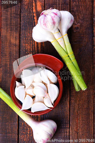 Image of fresh garlic