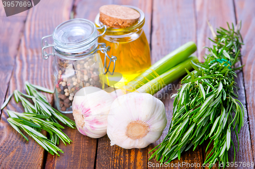 Image of garlic and olive oil