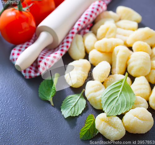 Image of raw potato gnocchi