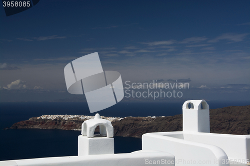 Image of View to Oia from Imerovigli, Santorini, Greece
