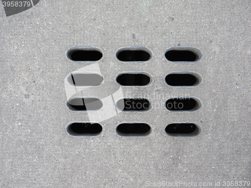 Image of Drain gutter manhole