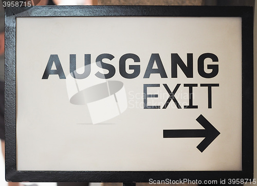 Image of Ausgang sign meaning exit