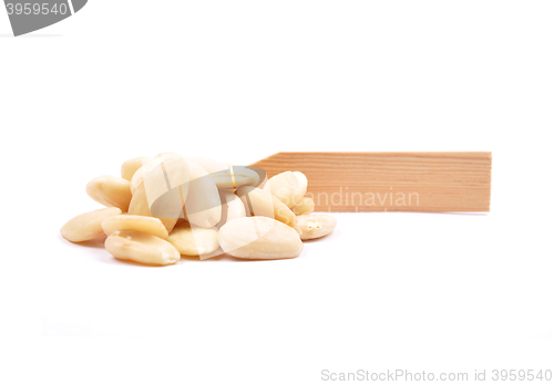 Image of Blanched almonds at plate