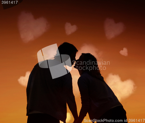 Image of Kissing couple