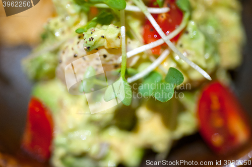 Image of avocado and shrimps salad 