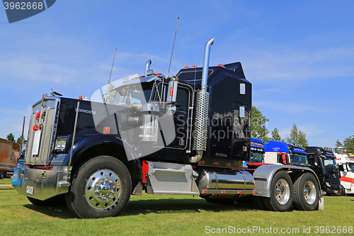 Image of Kenworth W900 Truck Tractor on a Show