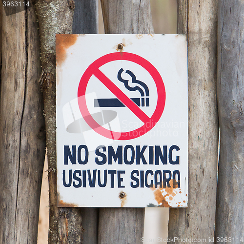 Image of Old no smoking sign