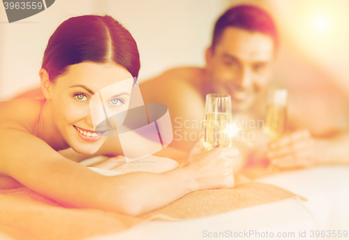 Image of couple in spa