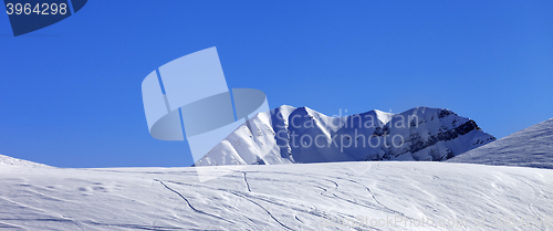 Image of Panoramic view on off-piste slope