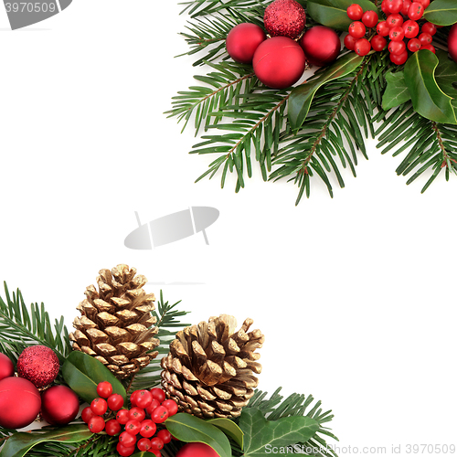 Image of Christmas Flora and Bauble Border