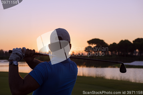 Image of golfer hitting long shot