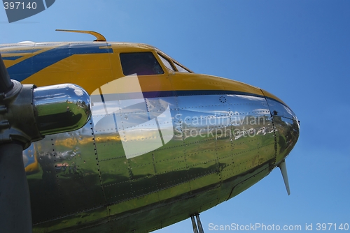 Image of DC 3 cockpit