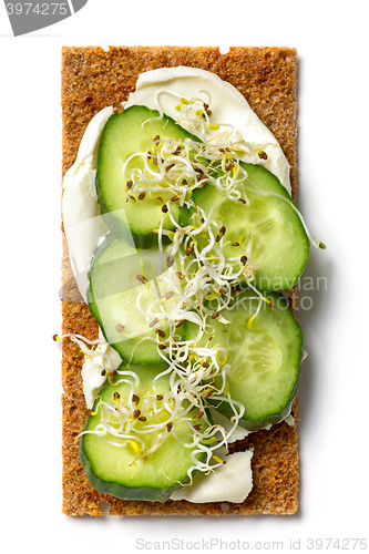 Image of crispbread with cream cheese and cucumber