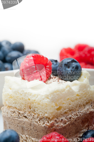 Image of fresh raspberry and blueberry cake
