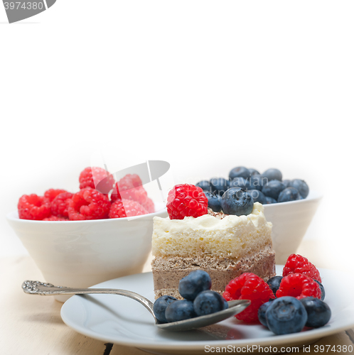 Image of fresh raspberry and blueberry cake