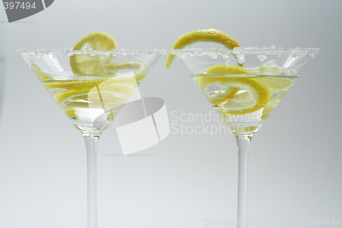 Image of Martini with sugar crust, lemon and peels