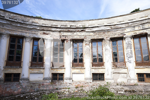 Image of abandoned old building  