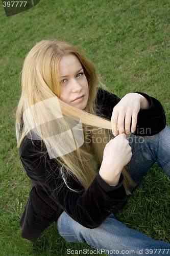 Image of young attractive woman