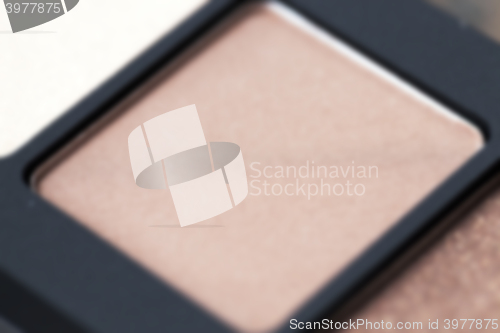 Image of eye shadow close-up  