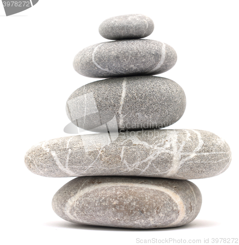 Image of balancing pebble tower