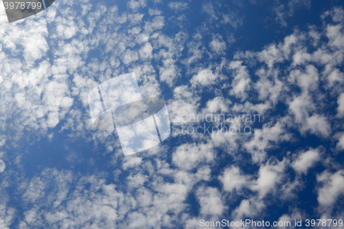Image of sky with clouds  