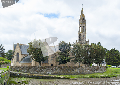 Image of church in Rumengol