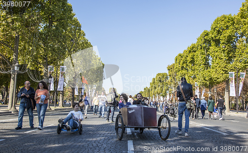 Image of Velocars - Journee Sans Voiture, Paris 2015