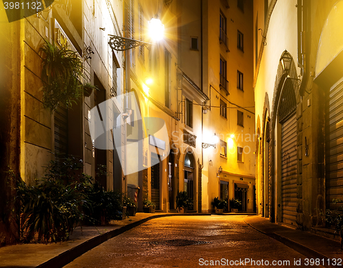 Image of Florence at night