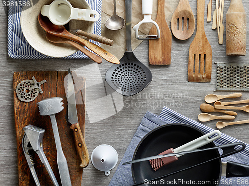 Image of various kitchen utensils