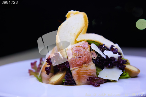 Image of Caesar Salad with bacon, chicken and quail eggs