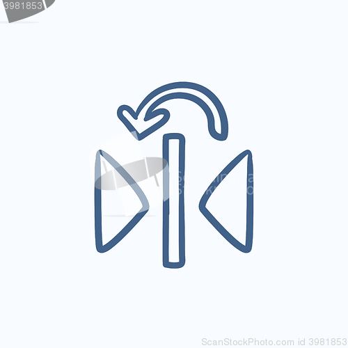 Image of Play button sketch icon.