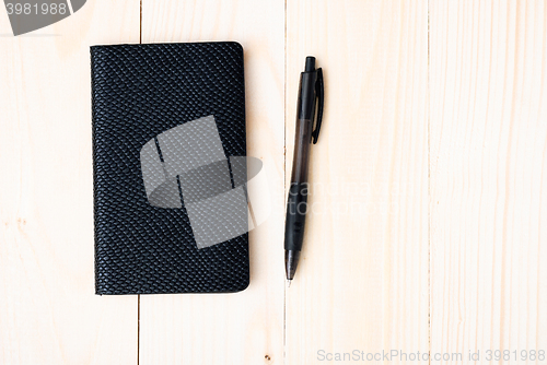 Image of Small notepad with pen