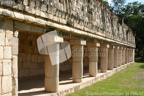 Image of Mayan columns