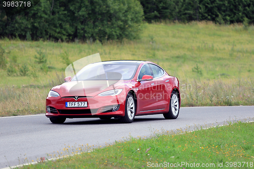Image of Red Tesla Model S New Look