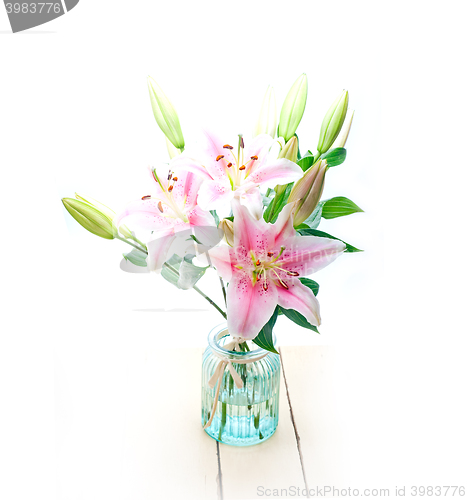 Image of pink lily flower bouquet