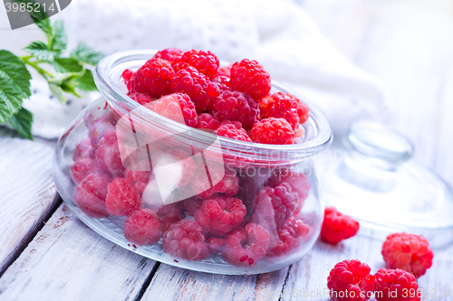 Image of fresh raspberry